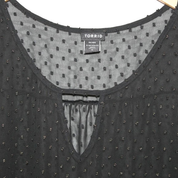 Torrid Textured Dot Chiffon Bell Sleeve Top HW6499 - Picture 3 of 6